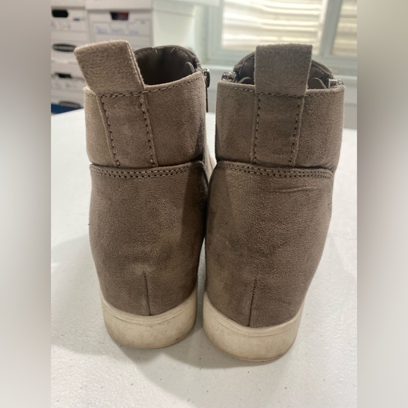 Time and Tru wedge bootie - Picture 5 of 5